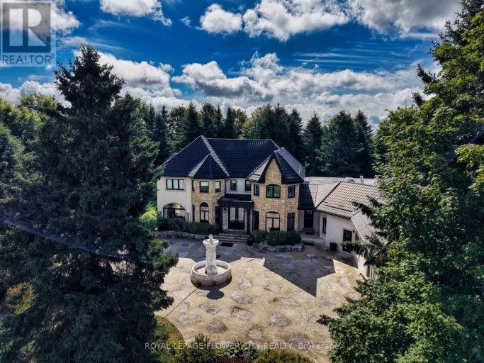 1 FLAHERTY LANE, Caledon, Ontario, L7K2P2