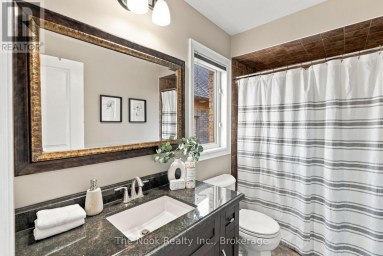 39 SERENE COURT Whitby (Rolling Acres) Ontario photo 28