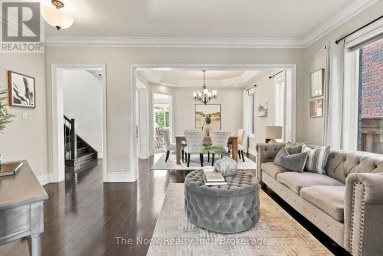 39 SERENE COURT Whitby (Rolling Acres) Ontario photo 6