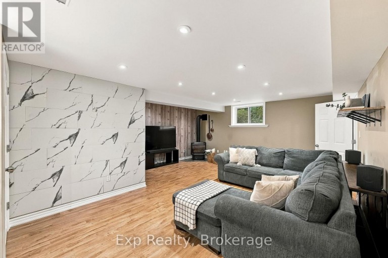 3835 HARWOOD ROAD, Hamilton Township, Ontario, K0K1C0