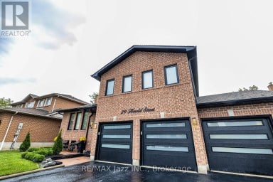 29 HAROLD STREET Whitby (Blue Grass Meadows) Ontario photo 2