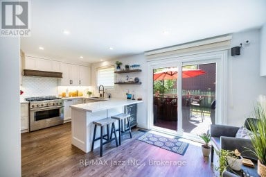29 HAROLD STREET Whitby (Blue Grass Meadows) Ontario photo 22