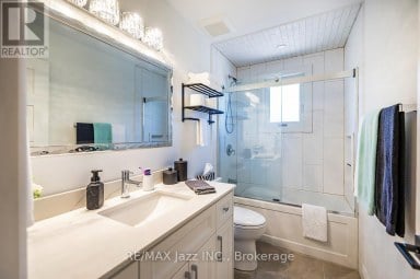 29 HAROLD STREET Whitby (Blue Grass Meadows) Ontario photo 35
