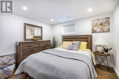 29 HAROLD STREET Whitby (Blue Grass Meadows) Ontario photo 41