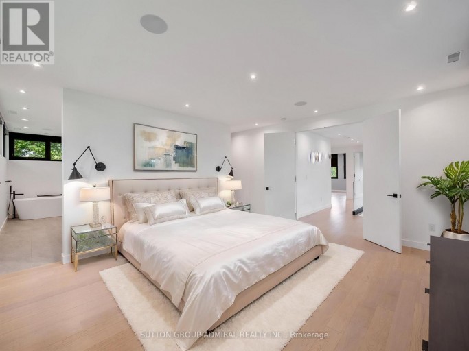 95 PENSTOCK COURT, Richmond Hill (Mill Pond), Ontario, L4C4P3