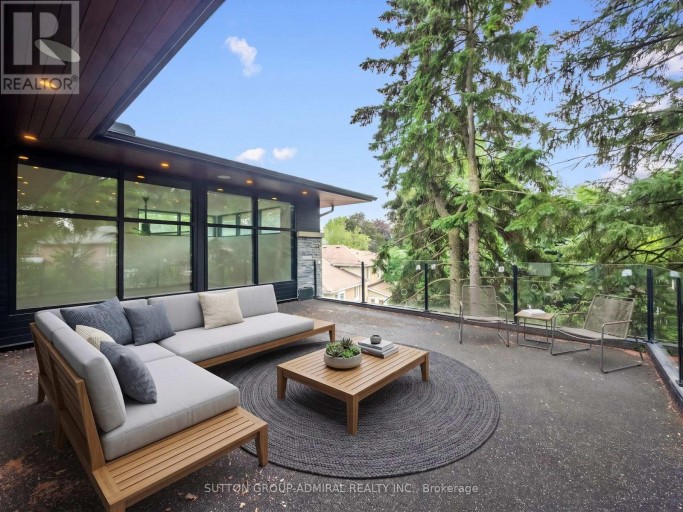95 PENSTOCK COURT, Richmond Hill (Mill Pond), Ontario, L4C4P3