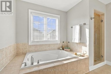 90 TOWNLINE ROAD S Oshawa (Donevan) Ontario photo 22