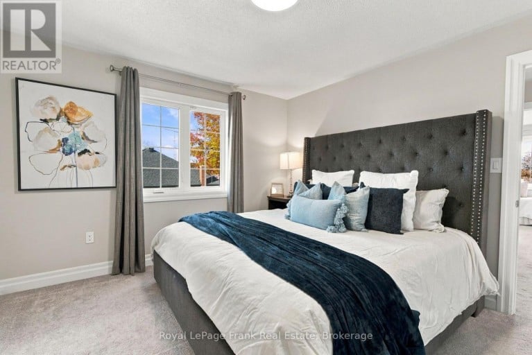 90 TOWNLINE ROAD S, Oshawa (Donevan), Ontario, L1K1B1