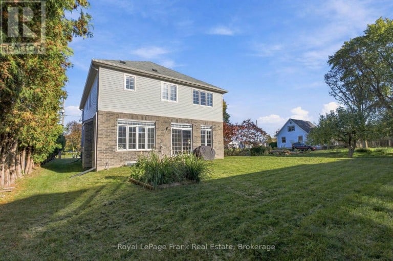 90 TOWNLINE ROAD S, Oshawa (Donevan), Ontario, L1K1B1