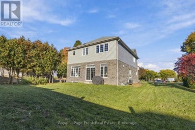 90 TOWNLINE ROAD S Oshawa (Donevan) Ontario photo 37