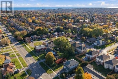 90 TOWNLINE ROAD S Oshawa (Donevan) Ontario photo 38