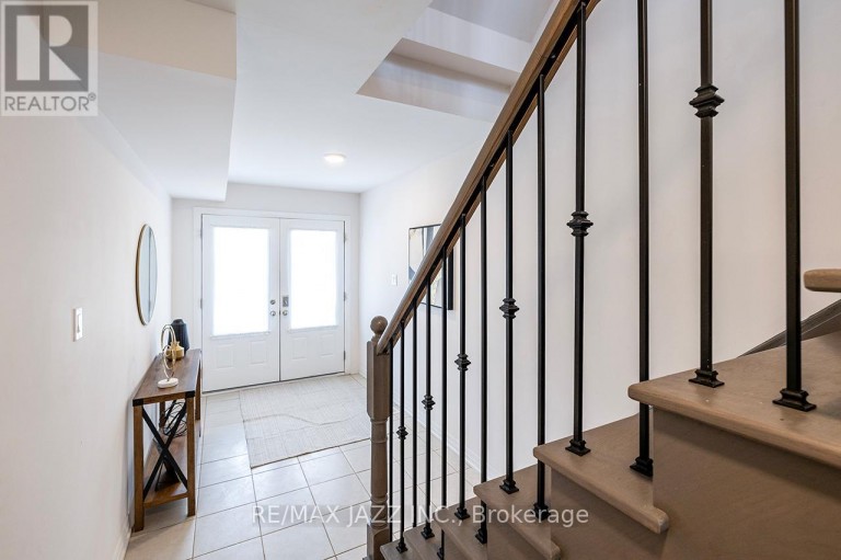 74 AMBEREEN PLACE, Clarington (Bowmanville), Ontario, L1C7H5