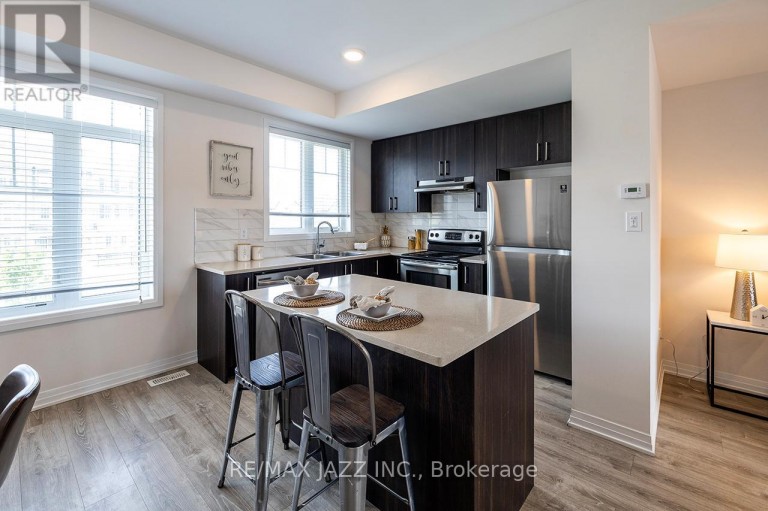 74 AMBEREEN PLACE, Clarington (Bowmanville), Ontario, L1C7H5