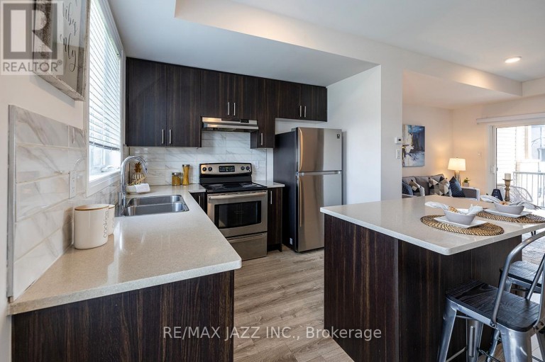 74 AMBEREEN PLACE, Clarington (Bowmanville), Ontario, L1C7H5
