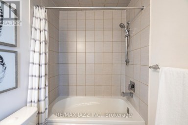 74 AMBEREEN PLACE Clarington (Bowmanville) Ontario photo 32
