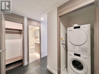 2005 - 68 ESTHER SHINER BOULEVARD Toronto (Bayview Village) Ontario photo 12