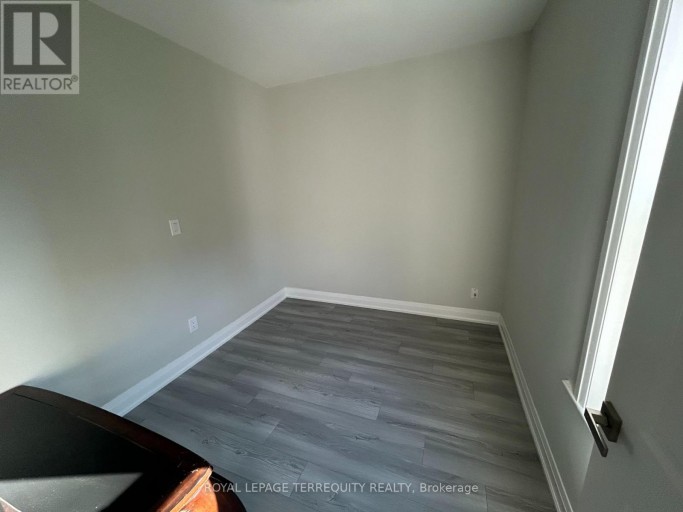 292 CELINA STREET, Oshawa (Central), Ontario, L1H4P1