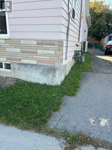 292 CELINA STREET, Oshawa (Central), Ontario, L1H4P1