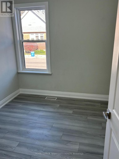 292 CELINA STREET, Oshawa (Central), Ontario, L1H4P1
