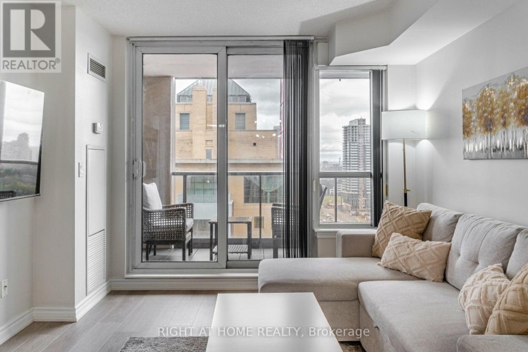 2109 - 4090 LIVING ARTS DRIVE, Mississauga (City Centre), Ontario, L5B4M8