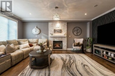 1314 MADDOCK DRIVE Oshawa (Pinecrest) Ontario photo 15