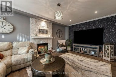 1314 MADDOCK DRIVE Oshawa (Pinecrest) Ontario photo 16