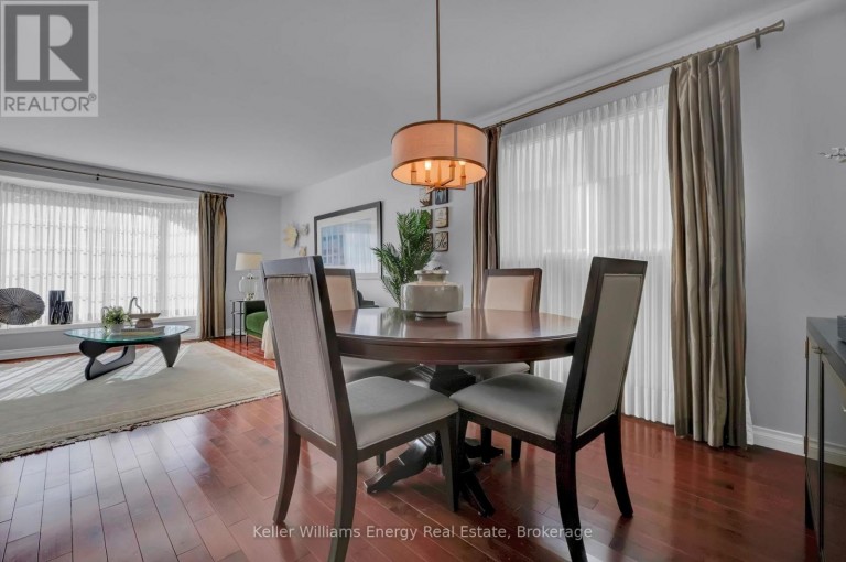 830 SAINT ANNE COURT, Oshawa (Northglen), Ontario, L1J7N1
