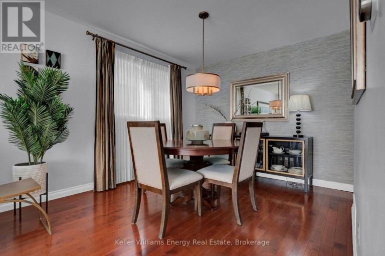 830 SAINT ANNE COURT, Oshawa (Northglen), Ontario, L1J7N1