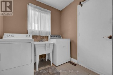 830 SAINT ANNE COURT Oshawa (Northglen) Ontario photo 22