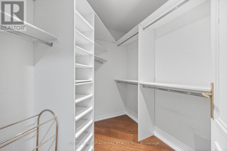 248 HADDINGTON AVENUE, Toronto (Bedford Park-Nortown), Ontario, M5M2P9