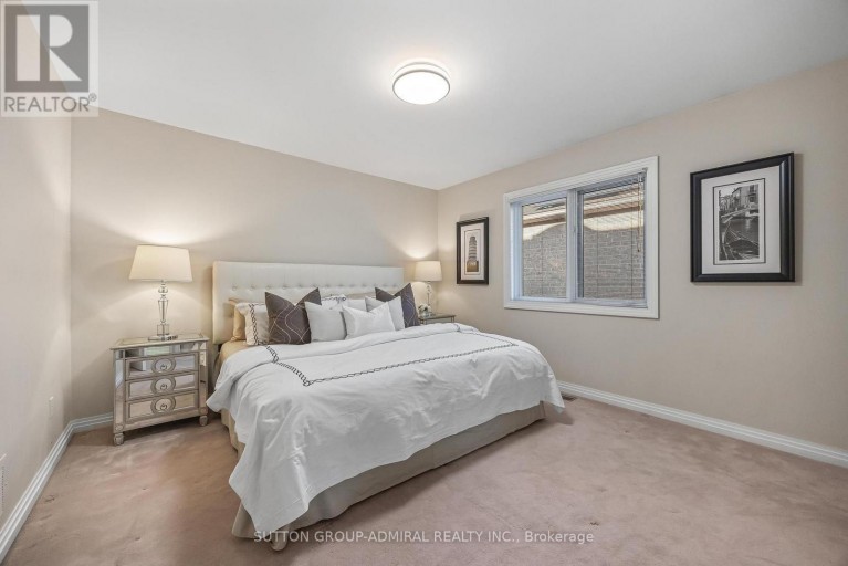 248 HADDINGTON AVENUE, Toronto (Bedford Park-Nortown), Ontario, M5M2P9