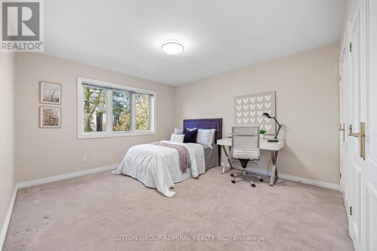 248 HADDINGTON AVENUE, Toronto (Bedford Park-Nortown), Ontario, M5M2P9