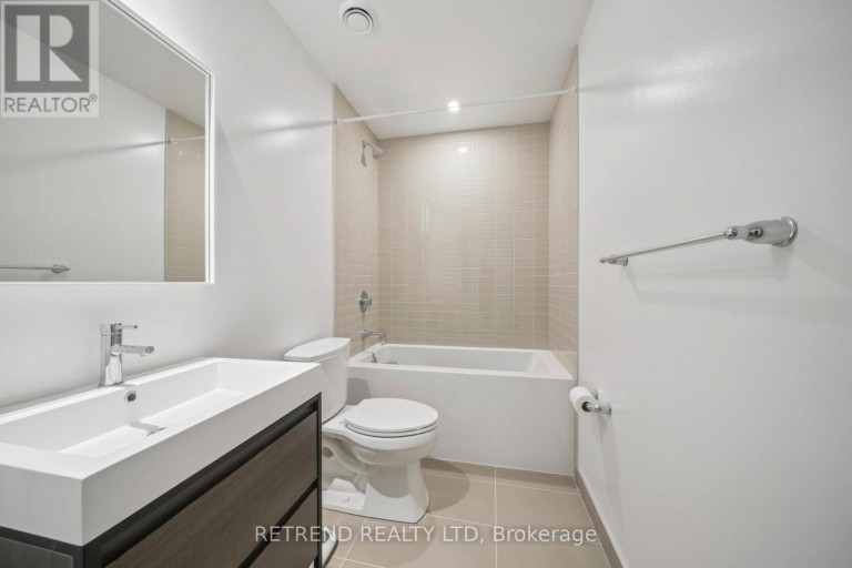 714 - 150 LOGAN AVENUE, Toronto (South Riverdale), Ontario, M4M0E4