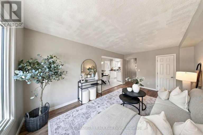 152 LONDONDERRY STREET, Oshawa (Vanier), Ontario, L1J6Z3