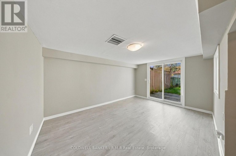 152 LONDONDERRY STREET, Oshawa (Vanier), Ontario, L1J6Z3