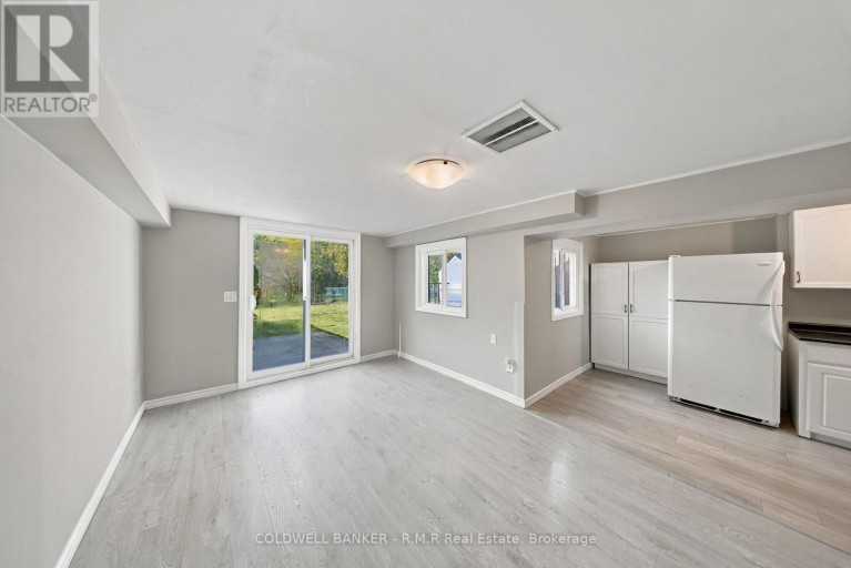 152 LONDONDERRY STREET, Oshawa (Vanier), Ontario, L1J6Z3