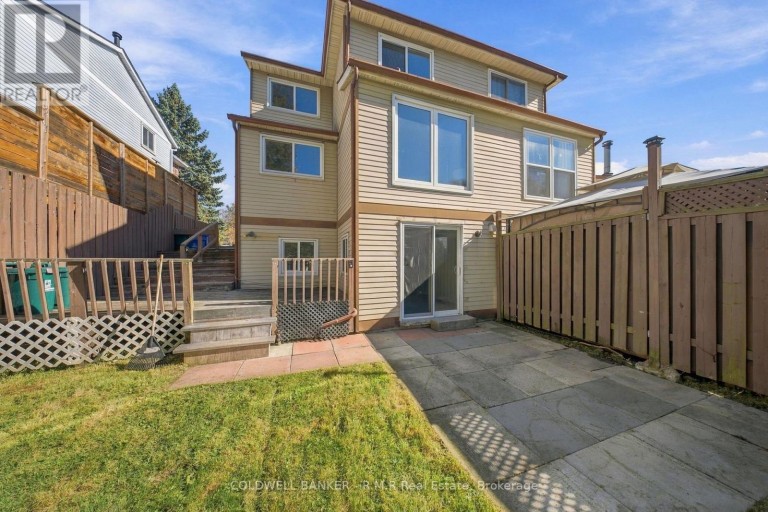 152 LONDONDERRY STREET, Oshawa (Vanier), Ontario, L1J6Z3