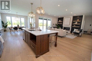 46 ALMEARA DRIVE Otonabee-South Monaghan Ontario photo 15