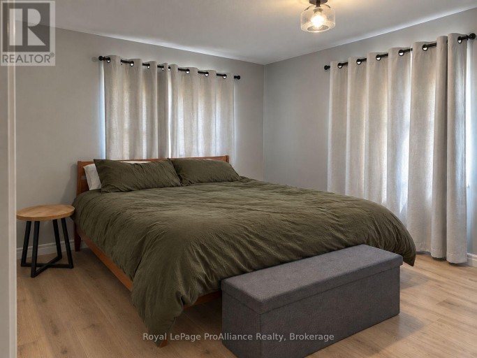 1455 COUNTY RD 3, Prince Edward County (Ameliasburg Ward), Ontario, K0K1L0