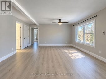1455 COUNTY RD 3 Prince Edward County (Ameliasburg Ward) Ontario photo 4