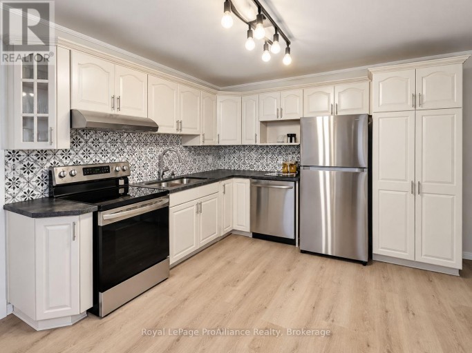 1455 COUNTY RD 3, Prince Edward County (Ameliasburg Ward), Ontario, K0K1L0