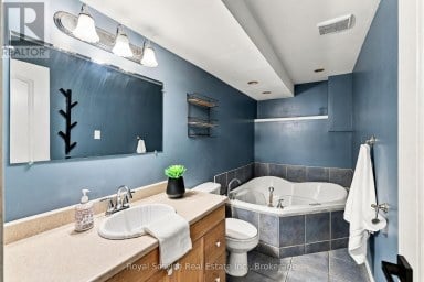 432 DUFFY STREET Cobourg Ontario photo 34