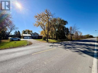 1135 RAVENSHOE ROAD S East Gwillimbury (Queensville) Ontario photo 1
