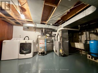 1135 RAVENSHOE ROAD S East Gwillimbury (Queensville) Ontario photo 23