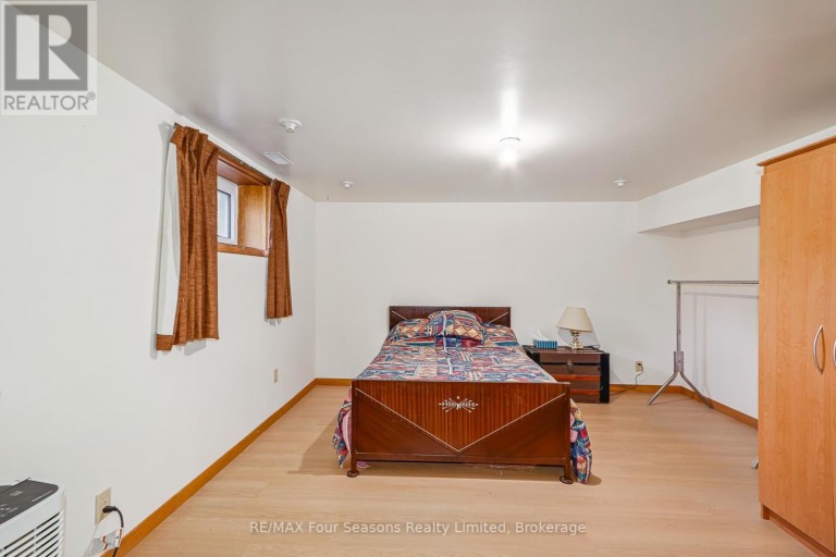 26 LOCKE AVENUE, Clearview (Stayner), Ontario, L0M1S0