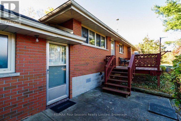 26 LOCKE AVENUE, Clearview (Stayner), Ontario, L0M1S0