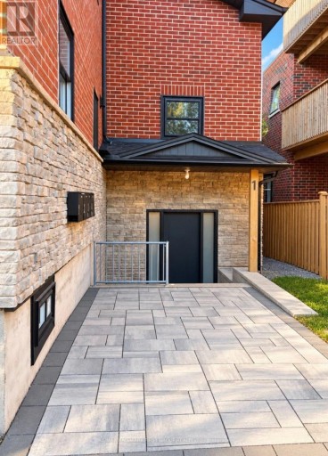 2 - 100 CROMWELL AVENUE, Oshawa (Vanier), Ontario, L1J4T6