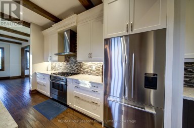9 WINDROSE VALLEY BOULEVARD Clearview Ontario photo 12