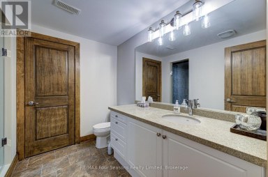 9 WINDROSE VALLEY BOULEVARD Clearview Ontario photo 24