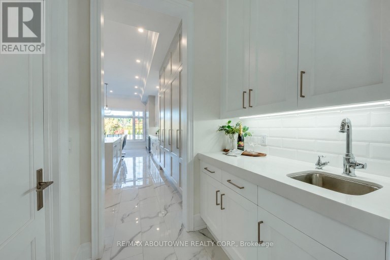 2359 SAW WHET BOULEVARD, Oakville (GA Glen Abbey), Ontario, L6M5M8